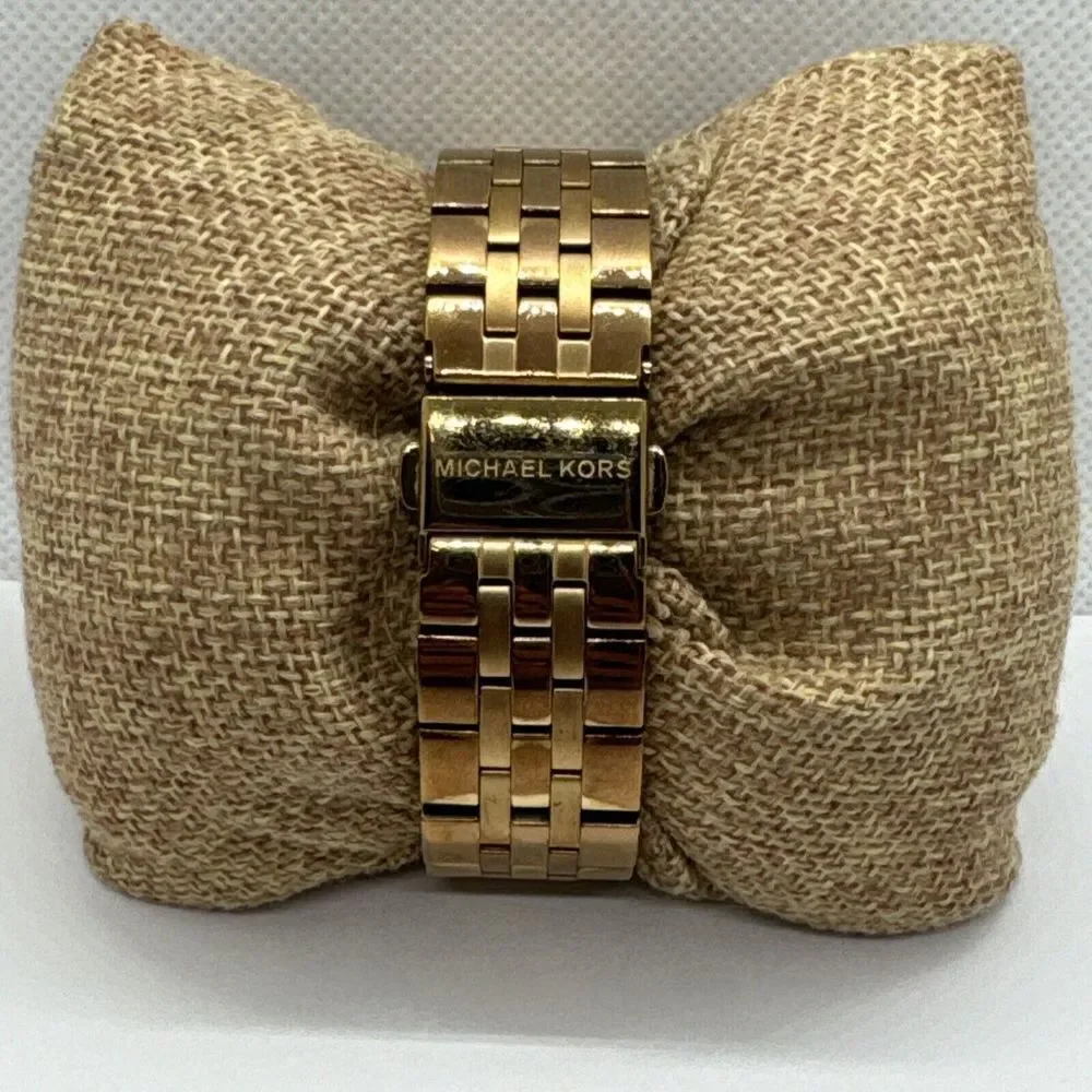 Michael Kors Ritz MK6077 Women's Rose Gold Analog Dial Quartz Wrist Watch JNA295